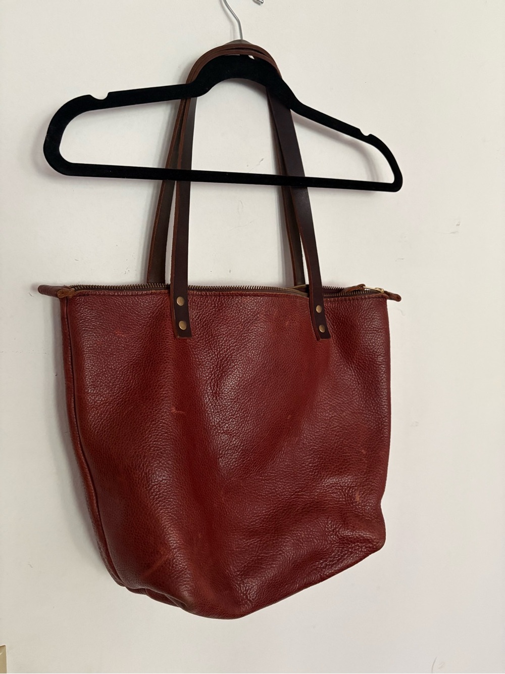 Portland Leather Chestnut Brown Tote with Front Pocket - Picture 2 of 6